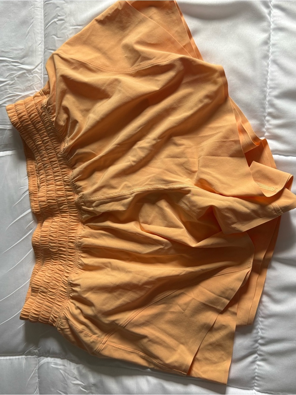 Lululemon Shake it out high rise running short 2.5”